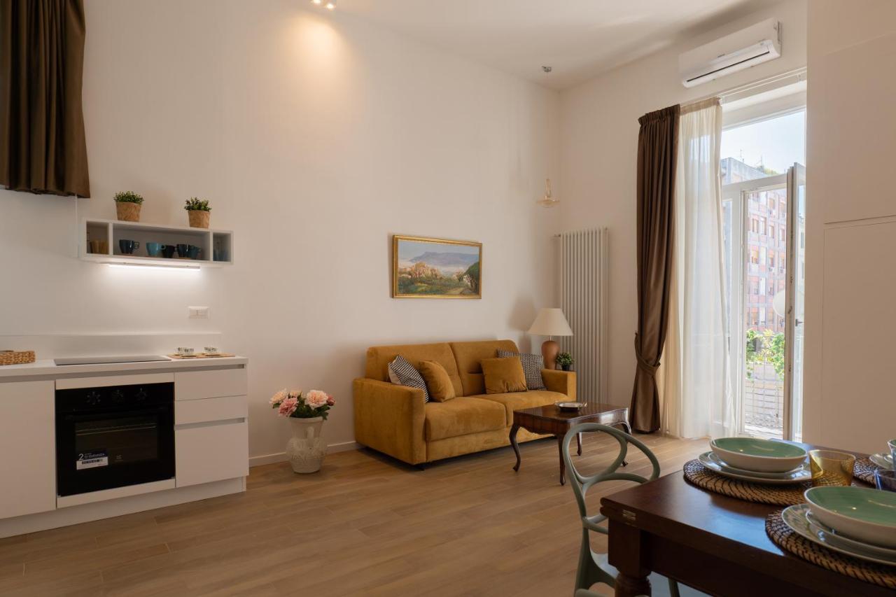 Relais Palazzo Olimpia - Corso Vittorio Emanuele Apartment Salerno Bagian luar foto