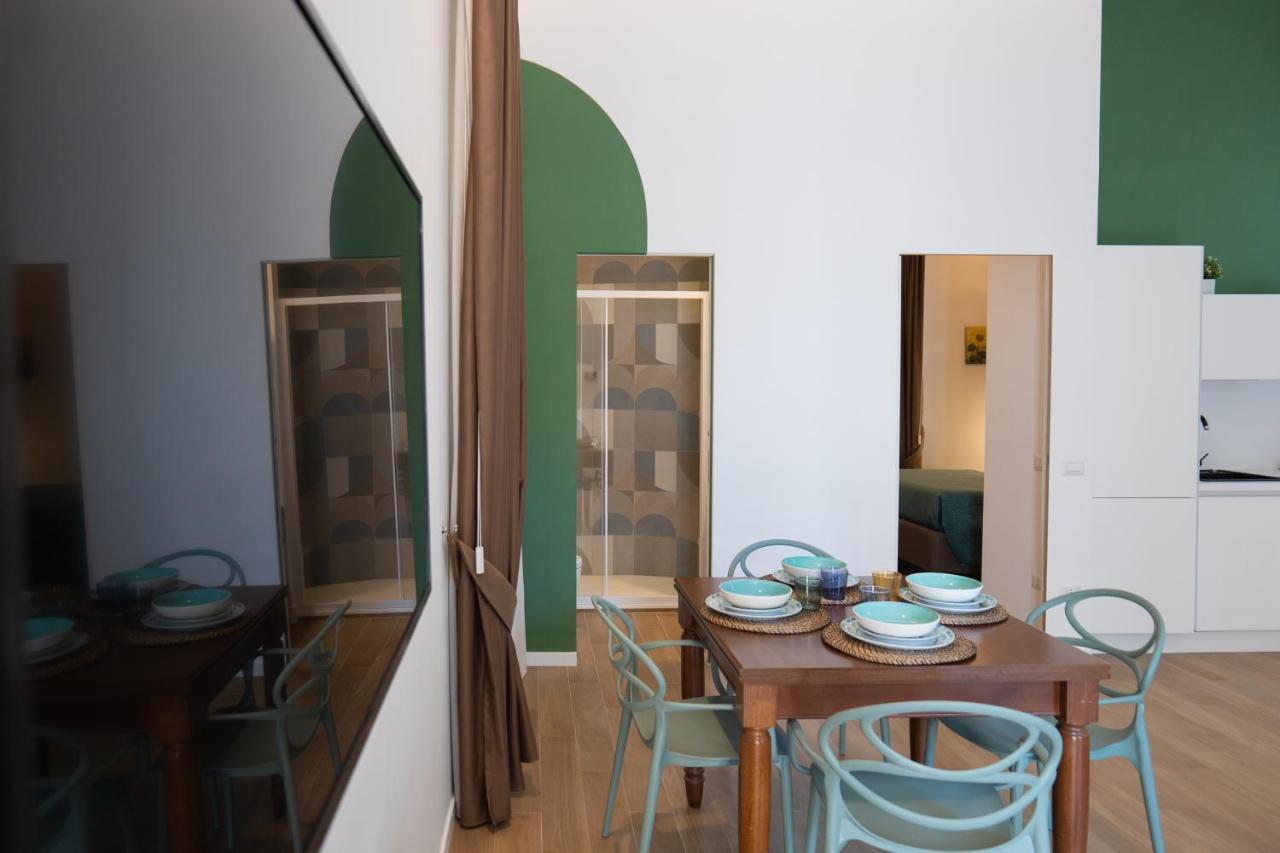 Relais Palazzo Olimpia - Corso Vittorio Emanuele Apartment Salerno Bagian luar foto