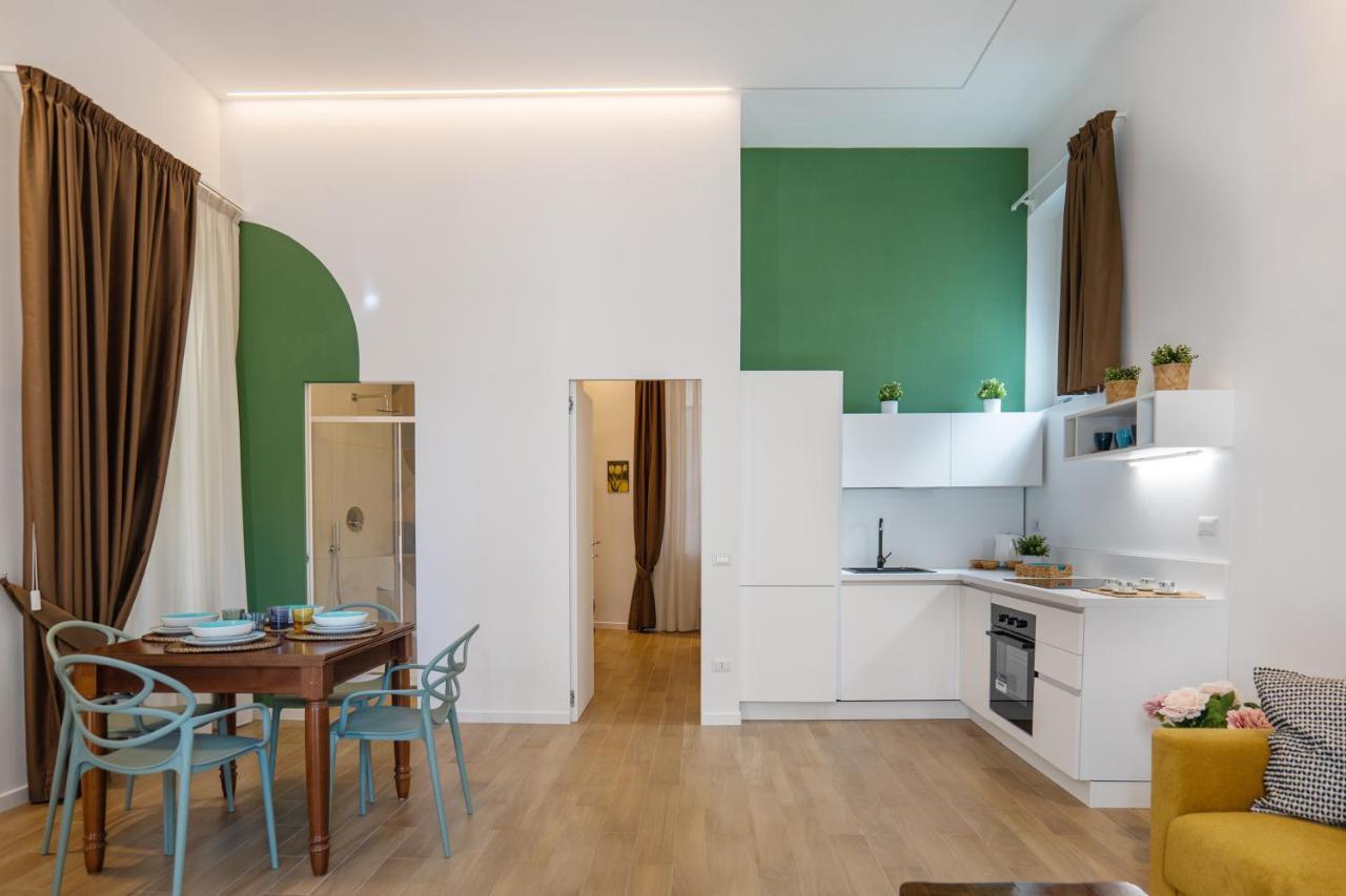 Relais Palazzo Olimpia - Corso Vittorio Emanuele Apartment Salerno Bagian luar foto