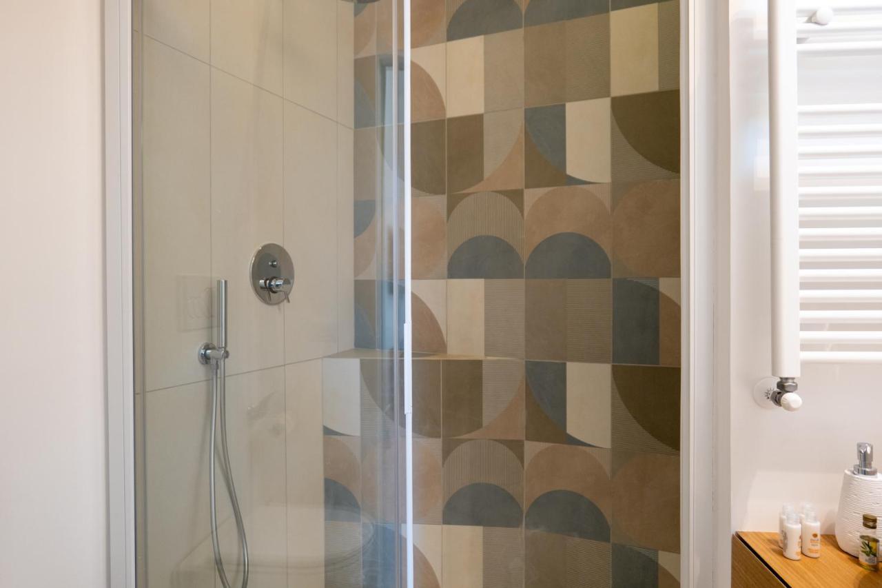 Relais Palazzo Olimpia - Corso Vittorio Emanuele Apartment Salerno Bagian luar foto