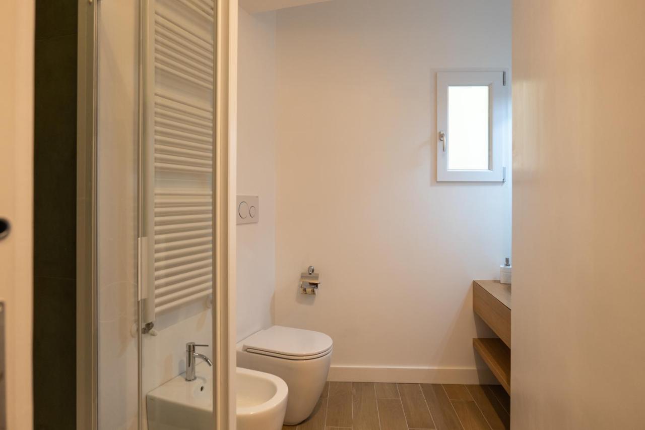 Relais Palazzo Olimpia - Corso Vittorio Emanuele Apartment Salerno Bagian luar foto