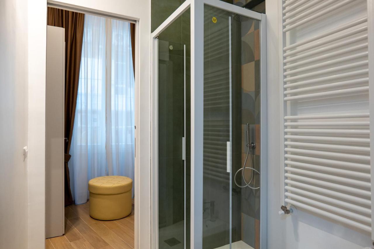 Relais Palazzo Olimpia - Corso Vittorio Emanuele Apartment Salerno Bagian luar foto