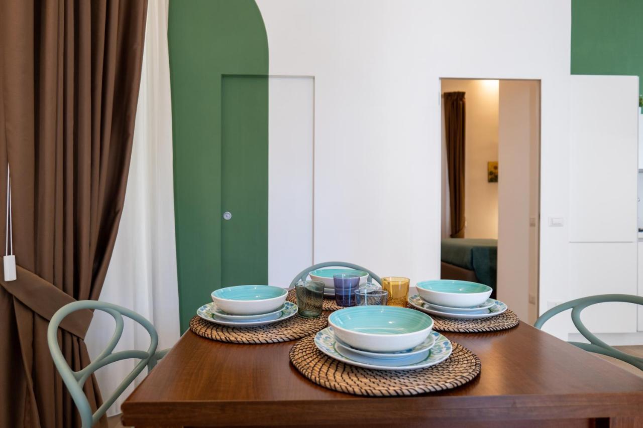 Relais Palazzo Olimpia - Corso Vittorio Emanuele Apartment Salerno Bagian luar foto