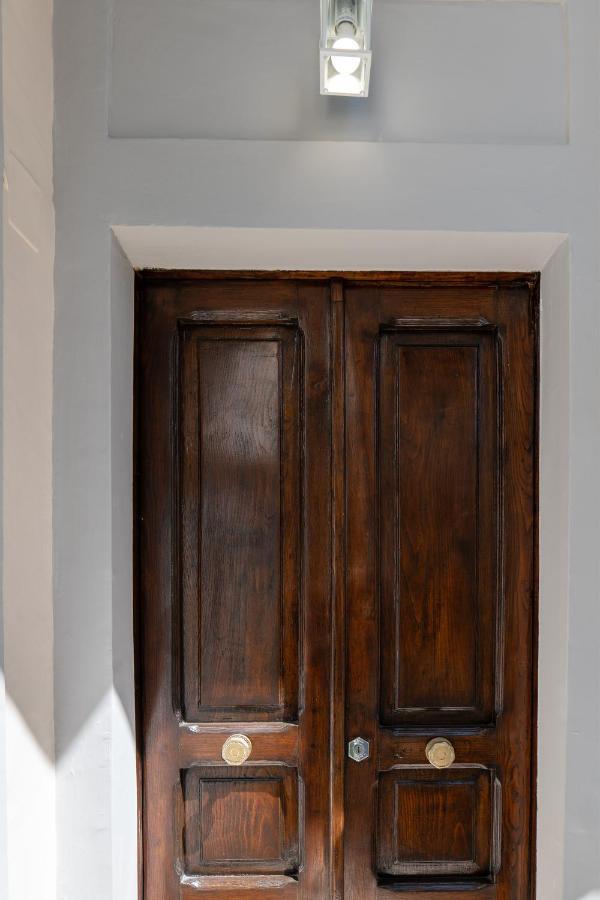 Relais Palazzo Olimpia - Corso Vittorio Emanuele Apartment Salerno Bagian luar foto